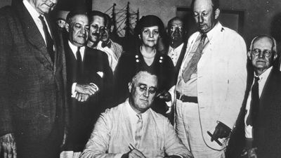 The significance of Franklin D. Roosevelt's New Deal